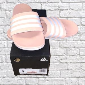NWTADIDAS ADILETTE COMFORT SLIDES NWT